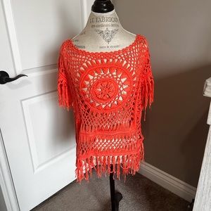 Very pretty orange top/sweater